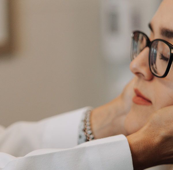 Face exam for patient