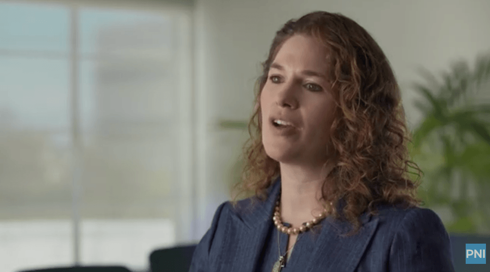 Dr. Courtney Voelker