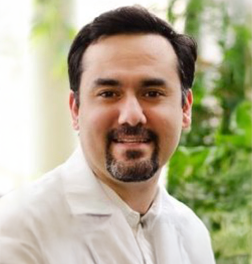 Ashkan Mowla MD